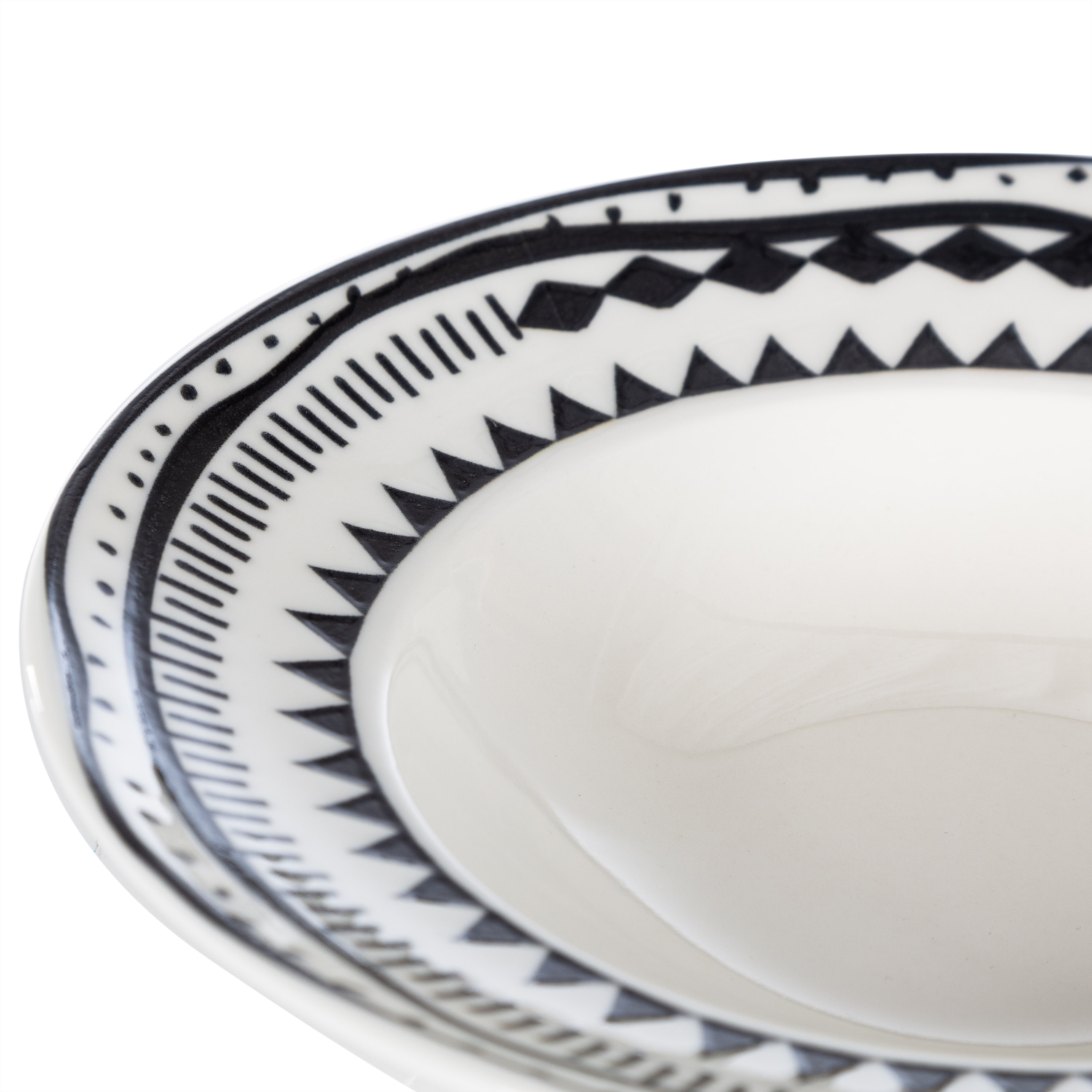 BLACK CHIC MAKARNA TABAĞI 28 CM