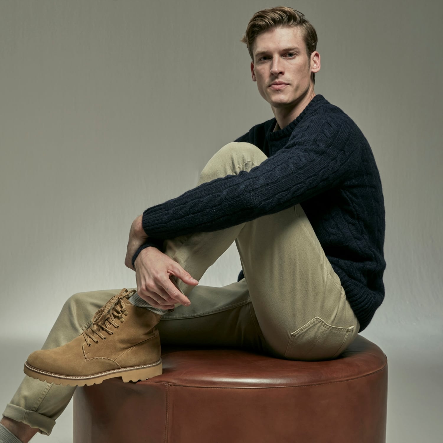 BİSİKLET YAKA ÖRGÜ DETAYLI KAZAK