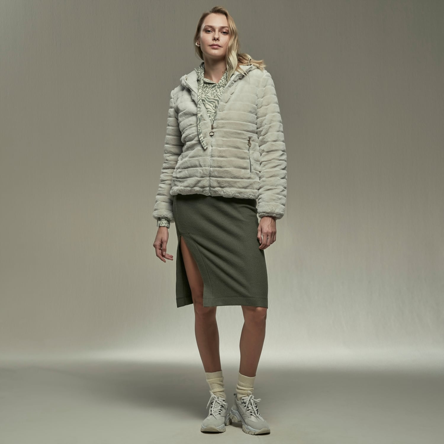 ÇİFT TARAFLI SUNİ KÜRK MONT CEKET