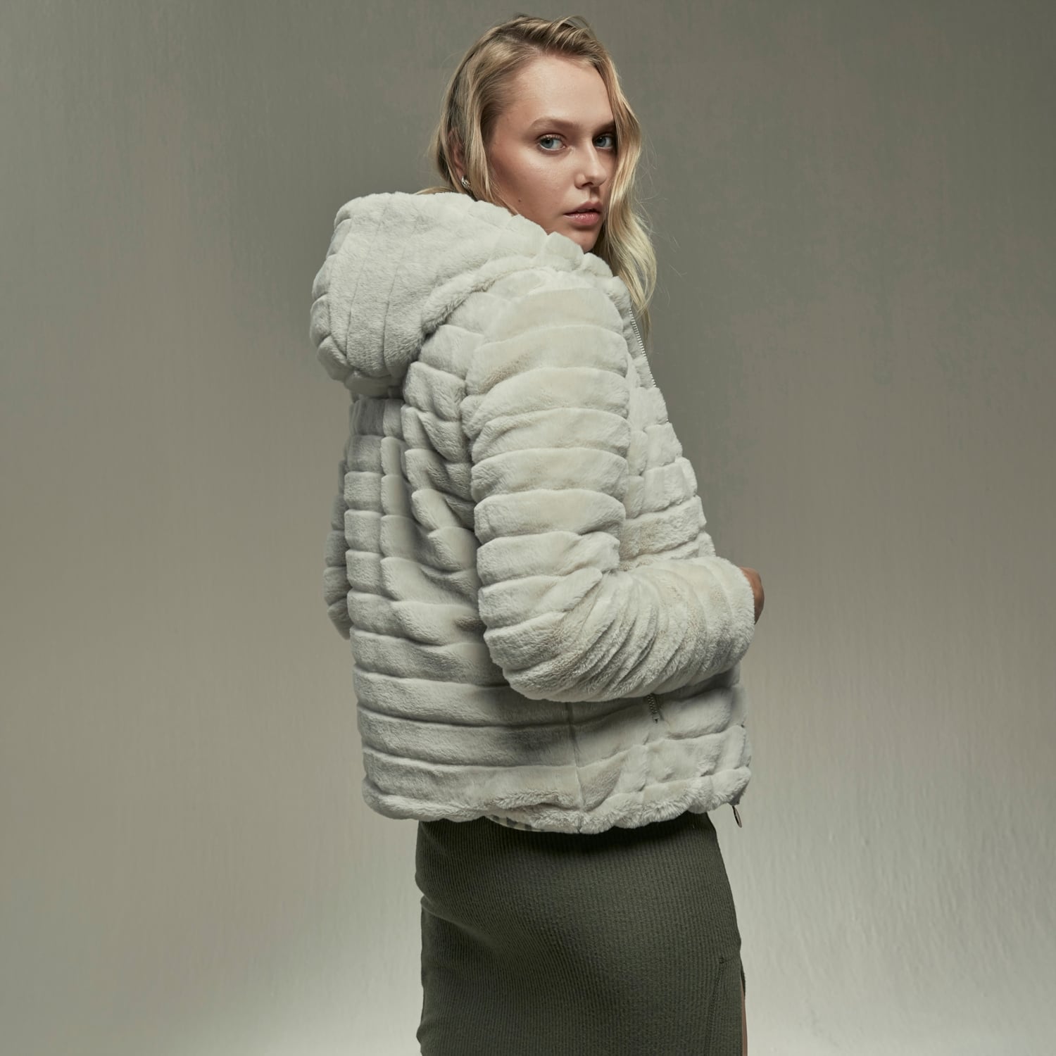 ÇİFT TARAFLI SUNİ KÜRK MONT CEKET