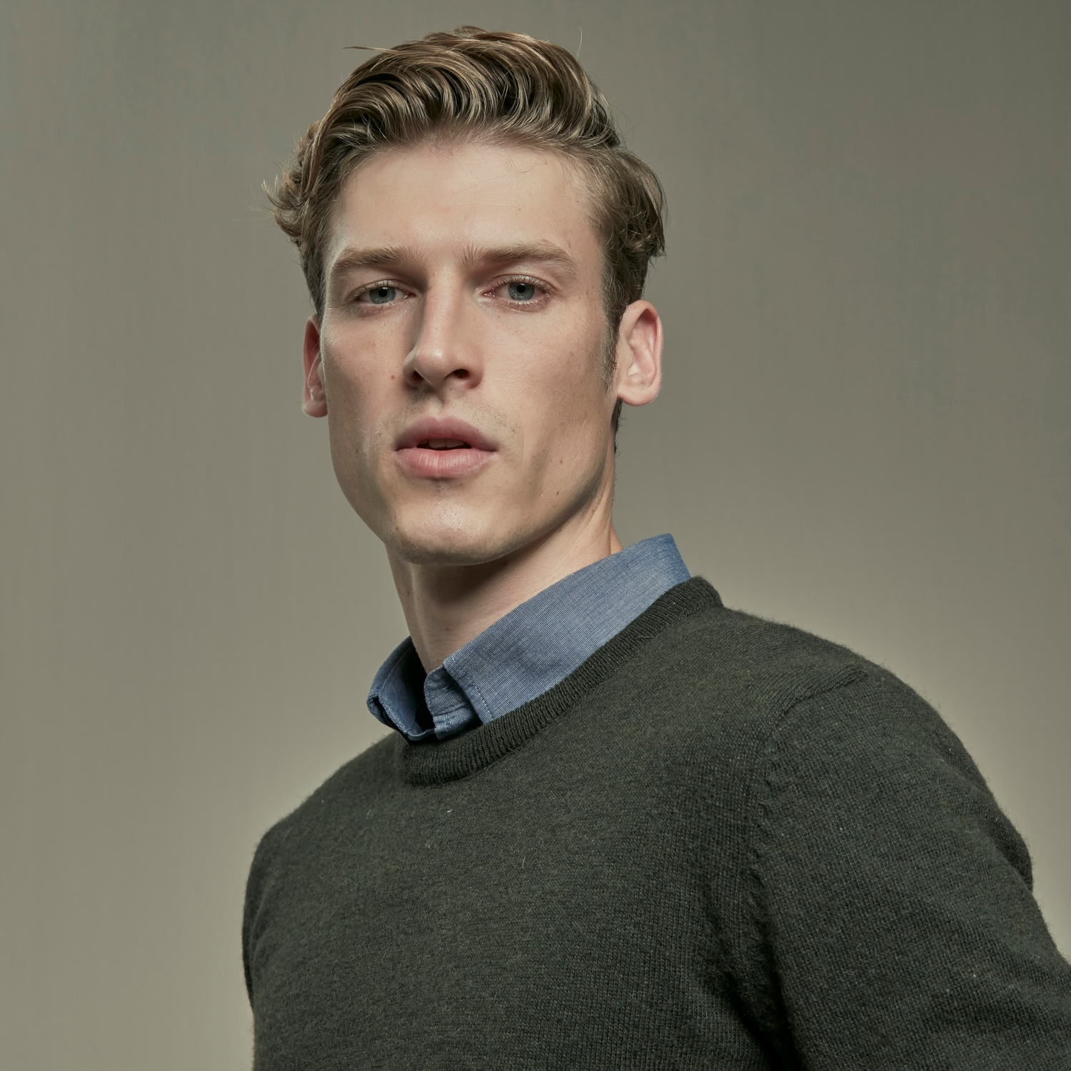 BİSİKLET YAKA KAZAK