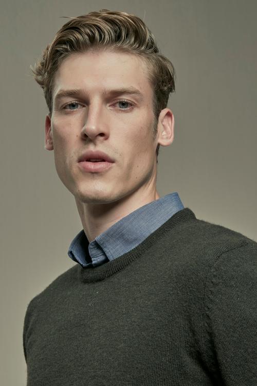  BİSİKLET YAKA KAZAK