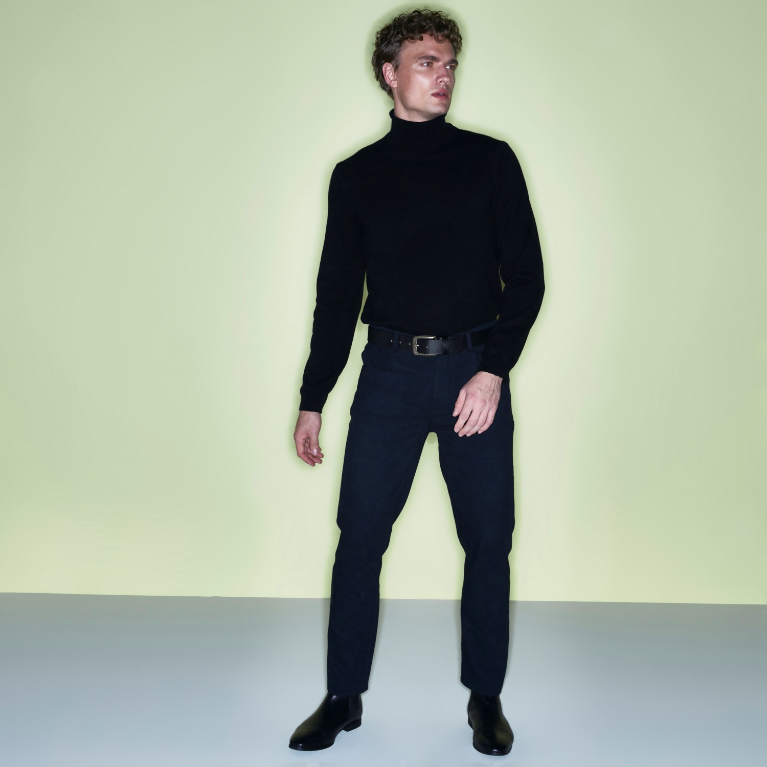 YÜNLÜ BALIKÇI KAZAK