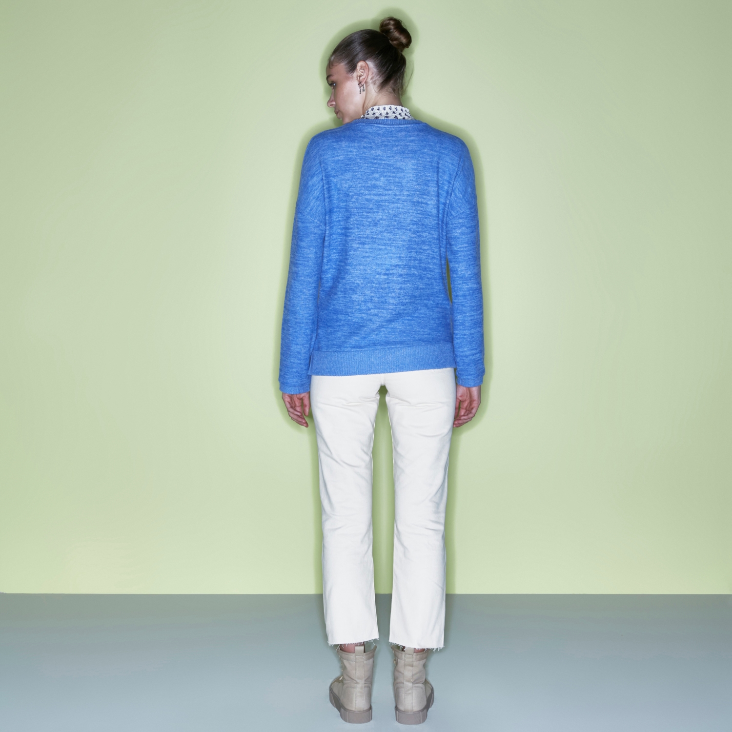 BİSİKLET YAKA KAZAK