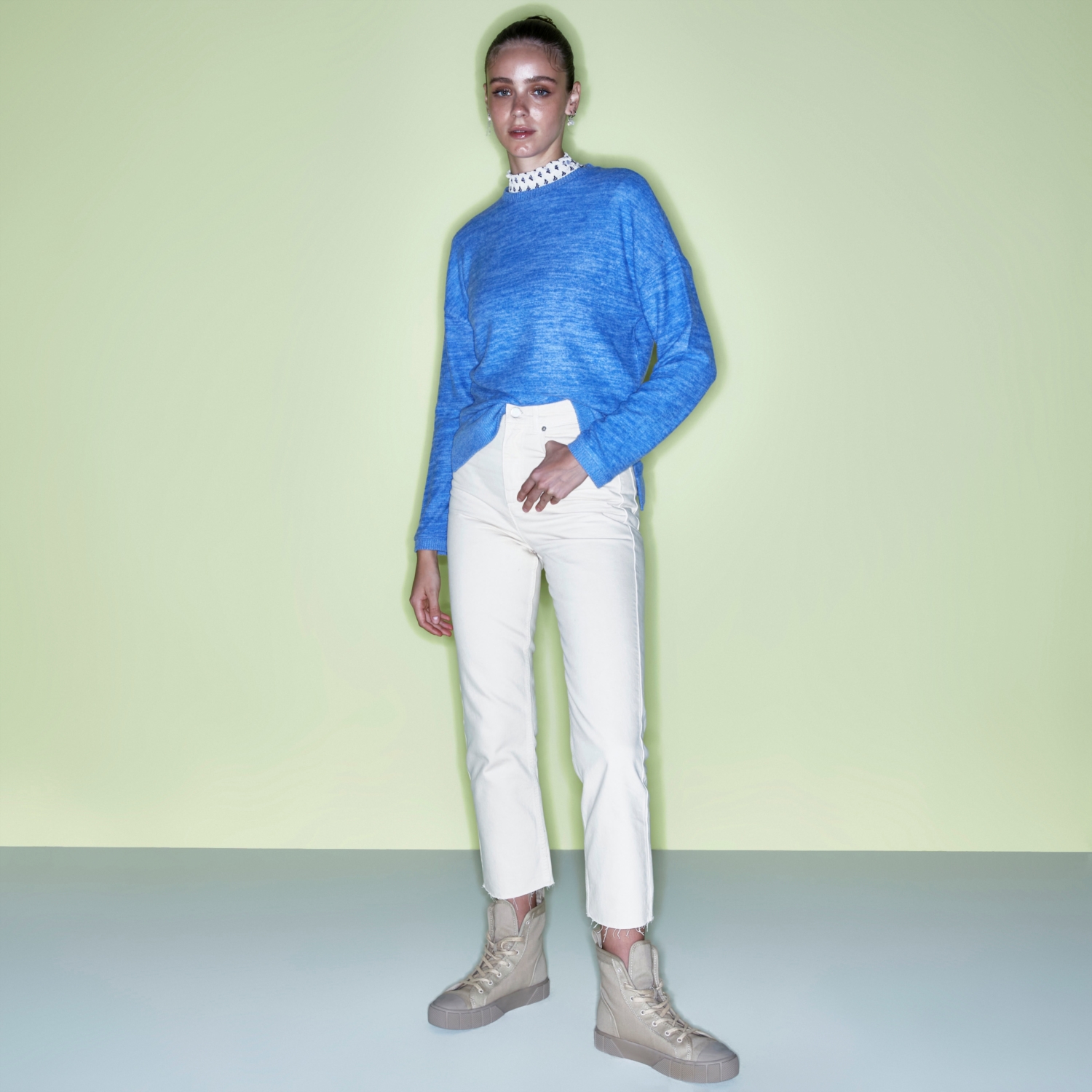 BİSİKLET YAKA KAZAK