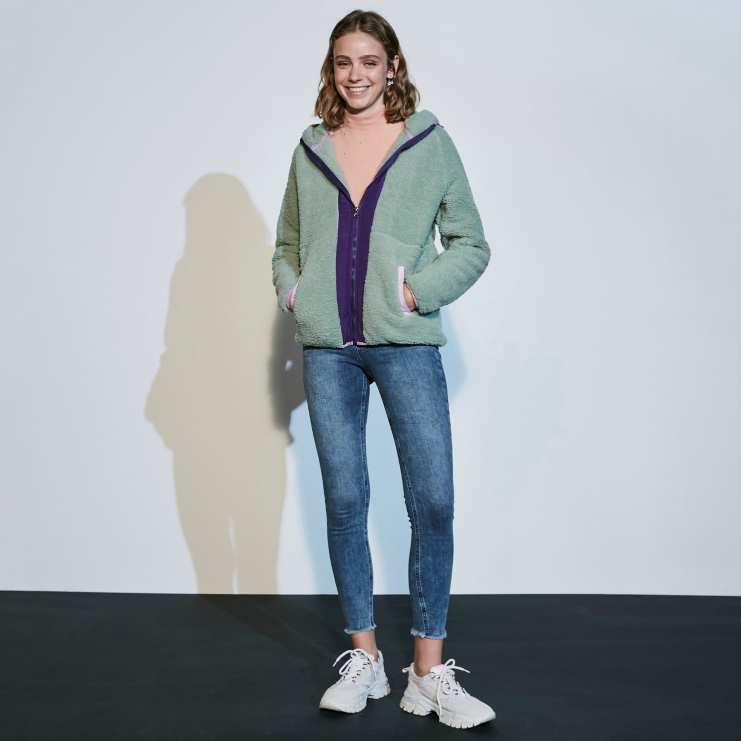 SUNİ YÜNLÜ RENKLİ FERMUARLI SWEATSHIRT