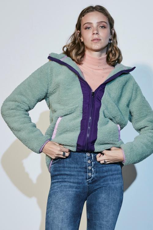  SUNİ YÜNLÜ RENKLİ FERMUARLI SWEATSHIRT