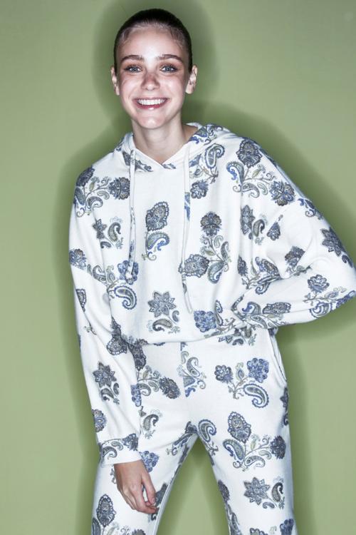  BASKILI KAPÜŞONLU SWEATSHIRT