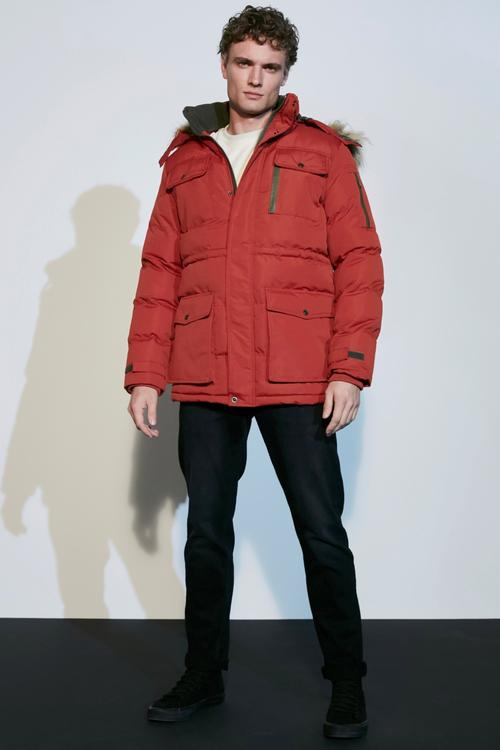  KAPÜŞONLU ŞİŞME PARKA