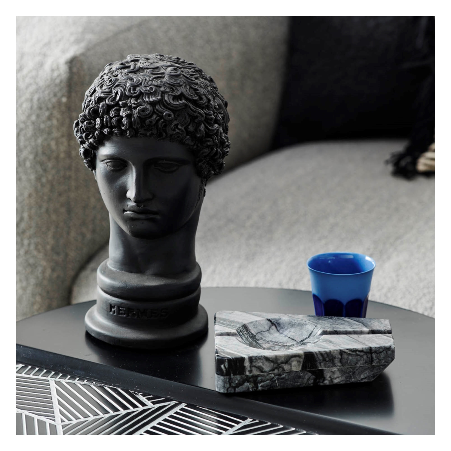 DÜZ SİYAH HERMES BİBLO