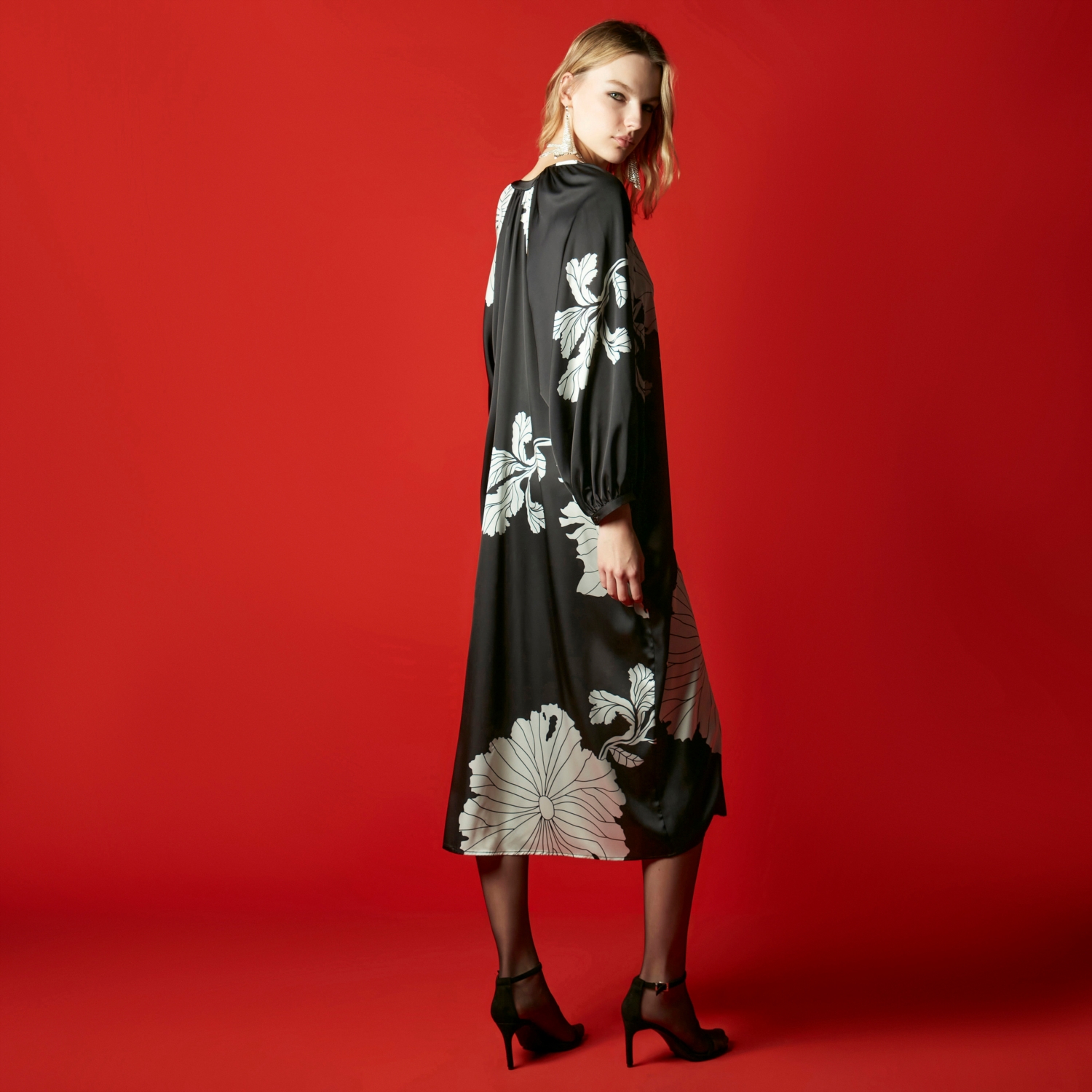 DESENLİ MAXI ELBİSE