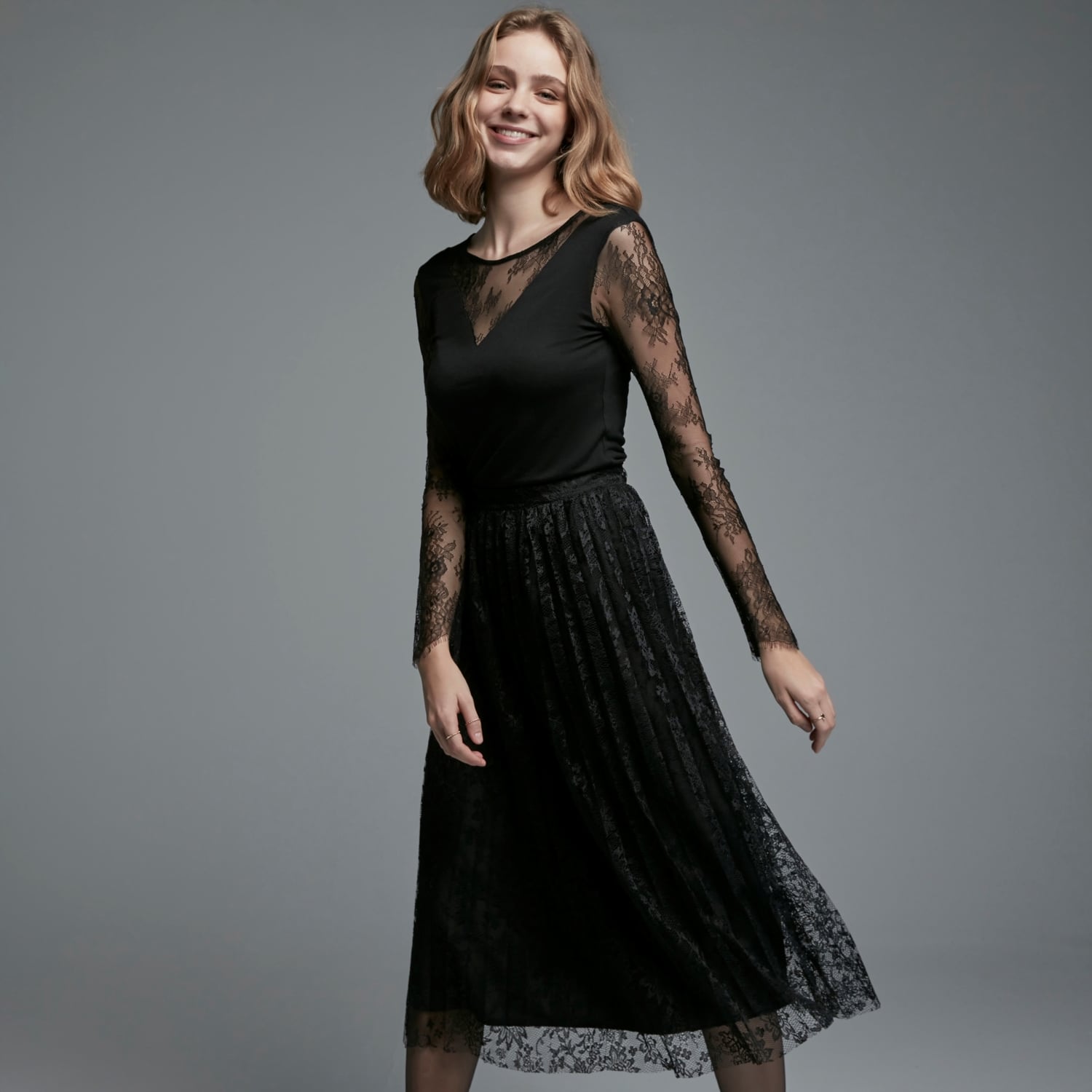 DANTEL PİLELİ ETEK