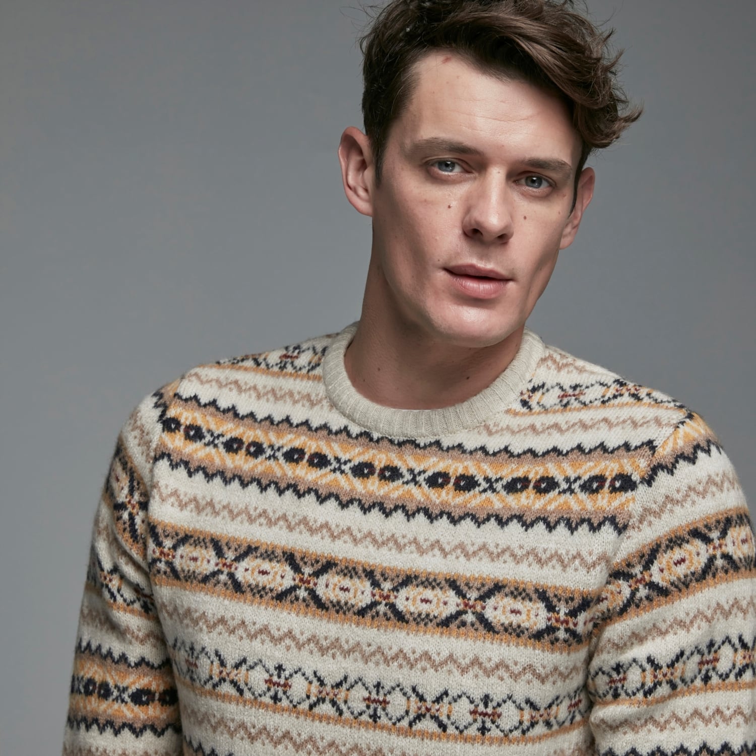 JAKARLI BİSİKLET YAKA TRİKO KAZAK