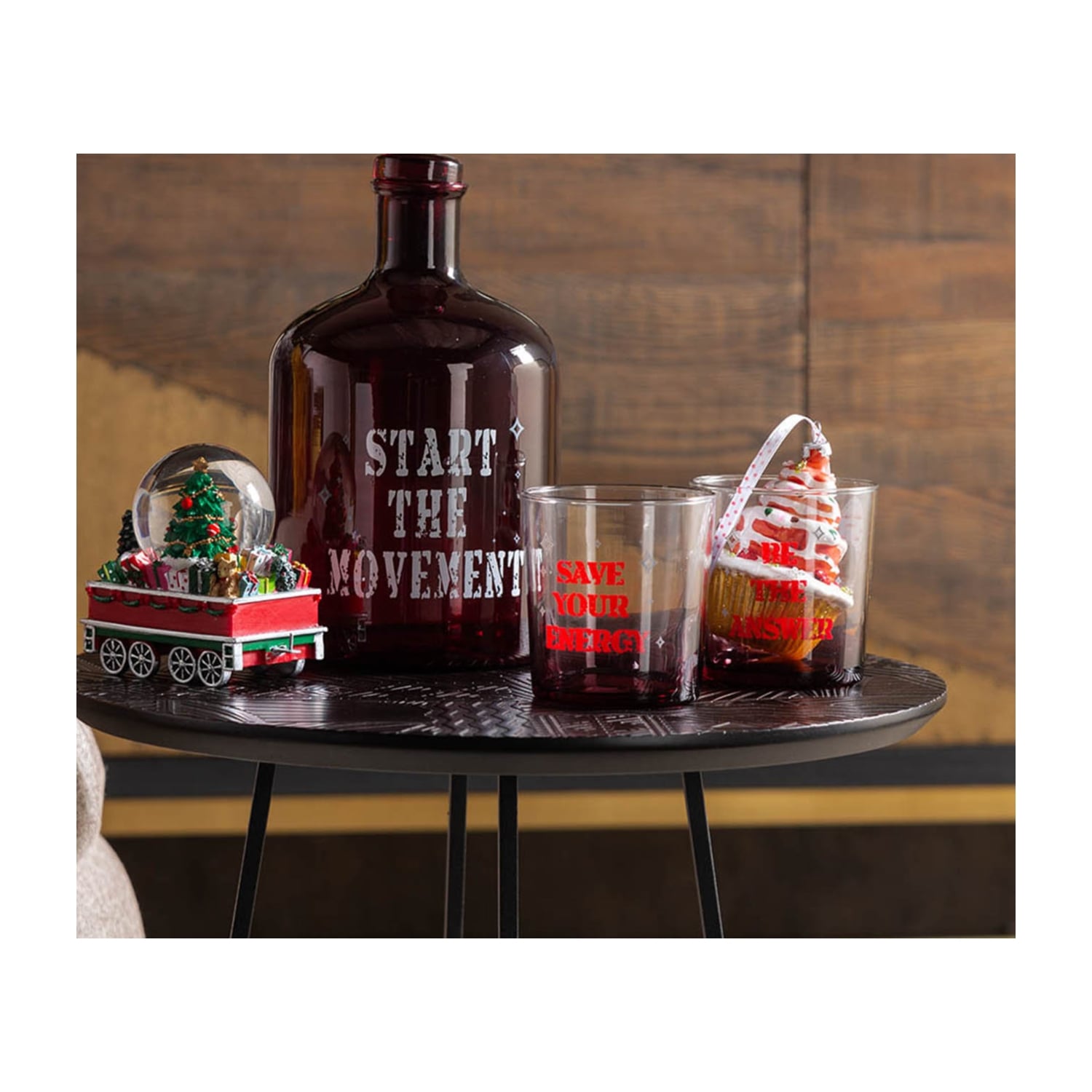 RETRO RED İÇEÇEK SETİ