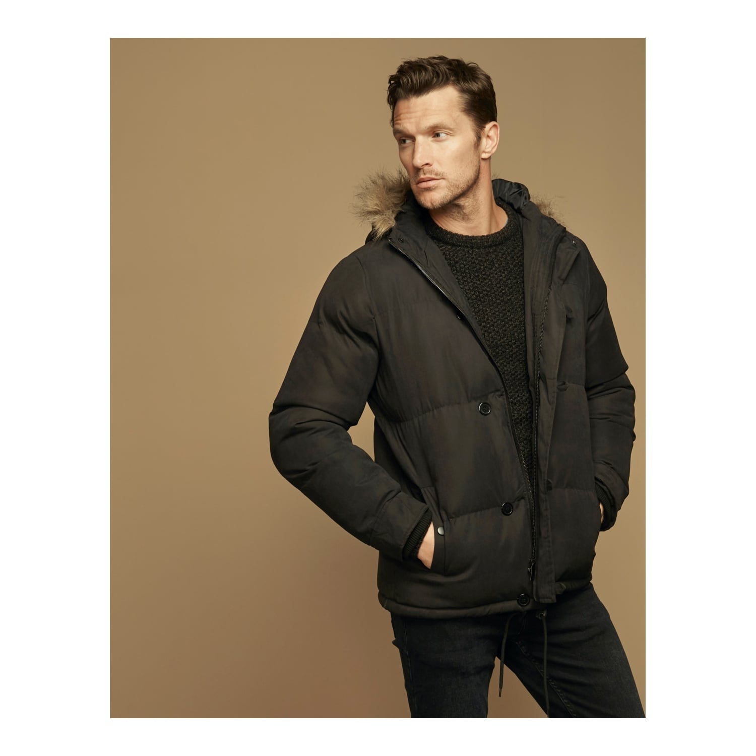 KAPİTONELİ KÜRKLÜ MONT