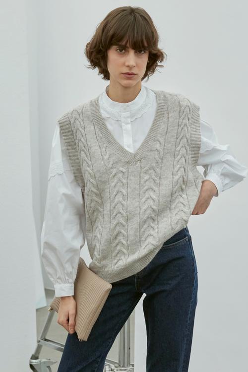  SAÇ ÖRGÜLÜ V YAKA SÜVETER