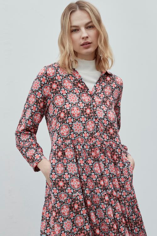  ETNİK DESENLİ UZUN KLOŞ ELBİSE