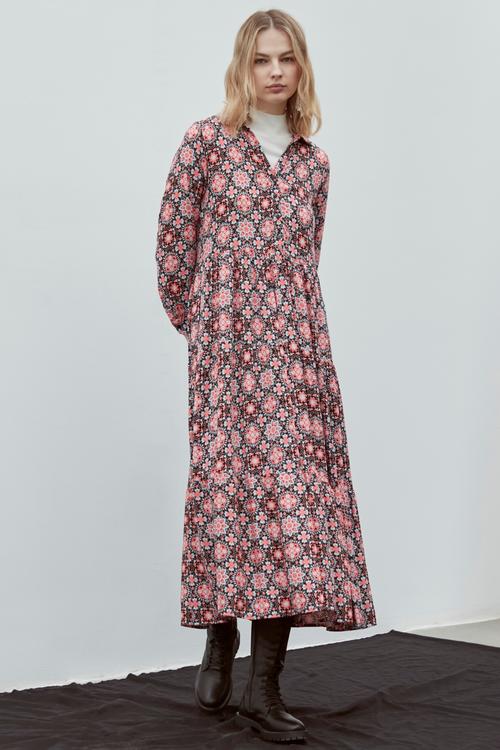  ETNİK DESENLİ UZUN KLOŞ ELBİSE