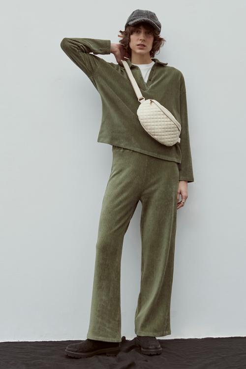  BELİ LASTİKLİ KADİFE PANTOLON