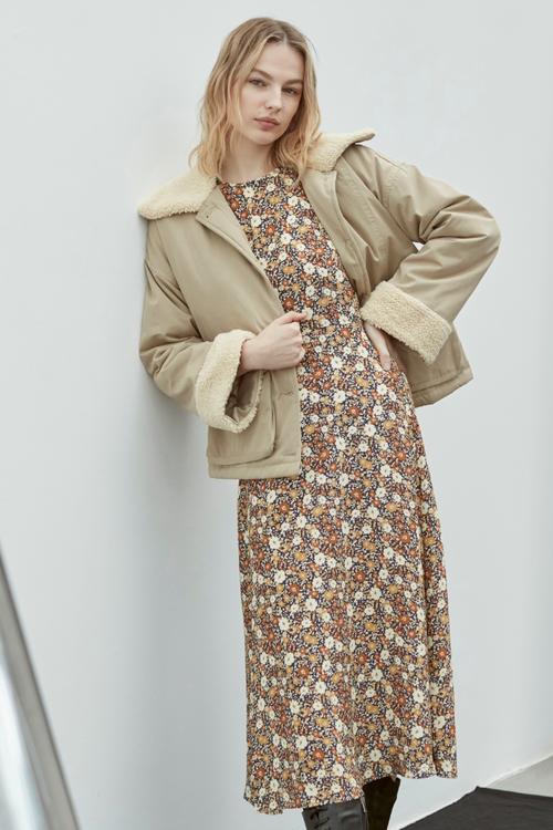  PELÜŞ DETAYLI MONT CEKET