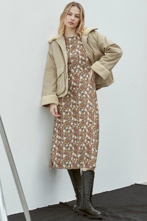  PELÜŞ DETAYLI MONT CEKET