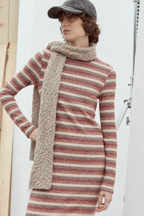  ÇİZGİLİ UZUN KOLLU TRİKO KALEM ELBİSE