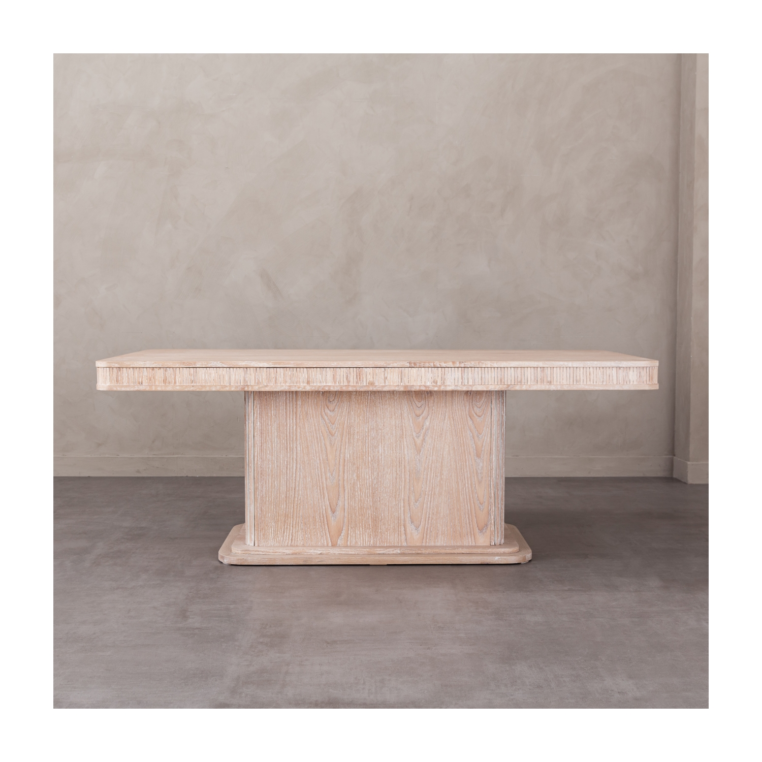 QUILAGO YEMEK MASASI