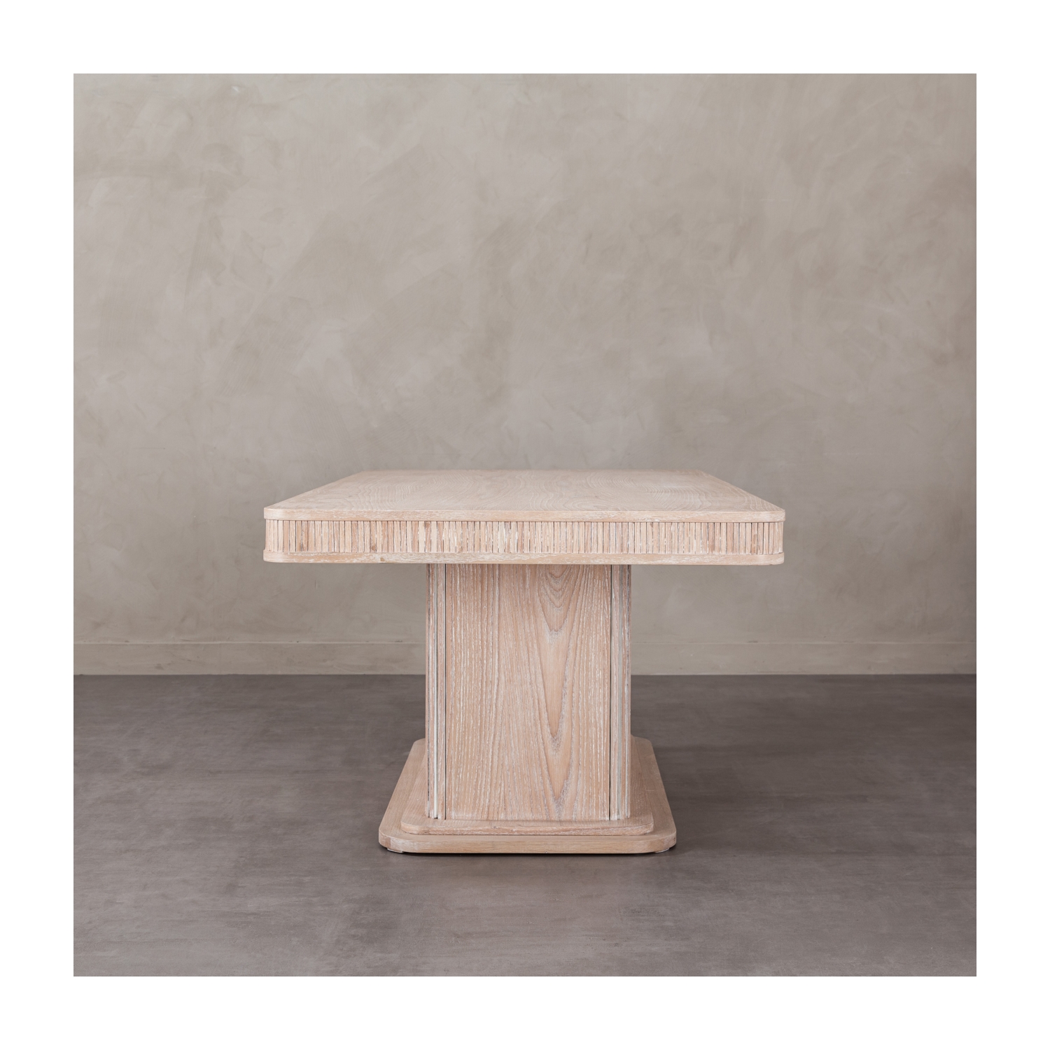 QUILAGO YEMEK MASASI