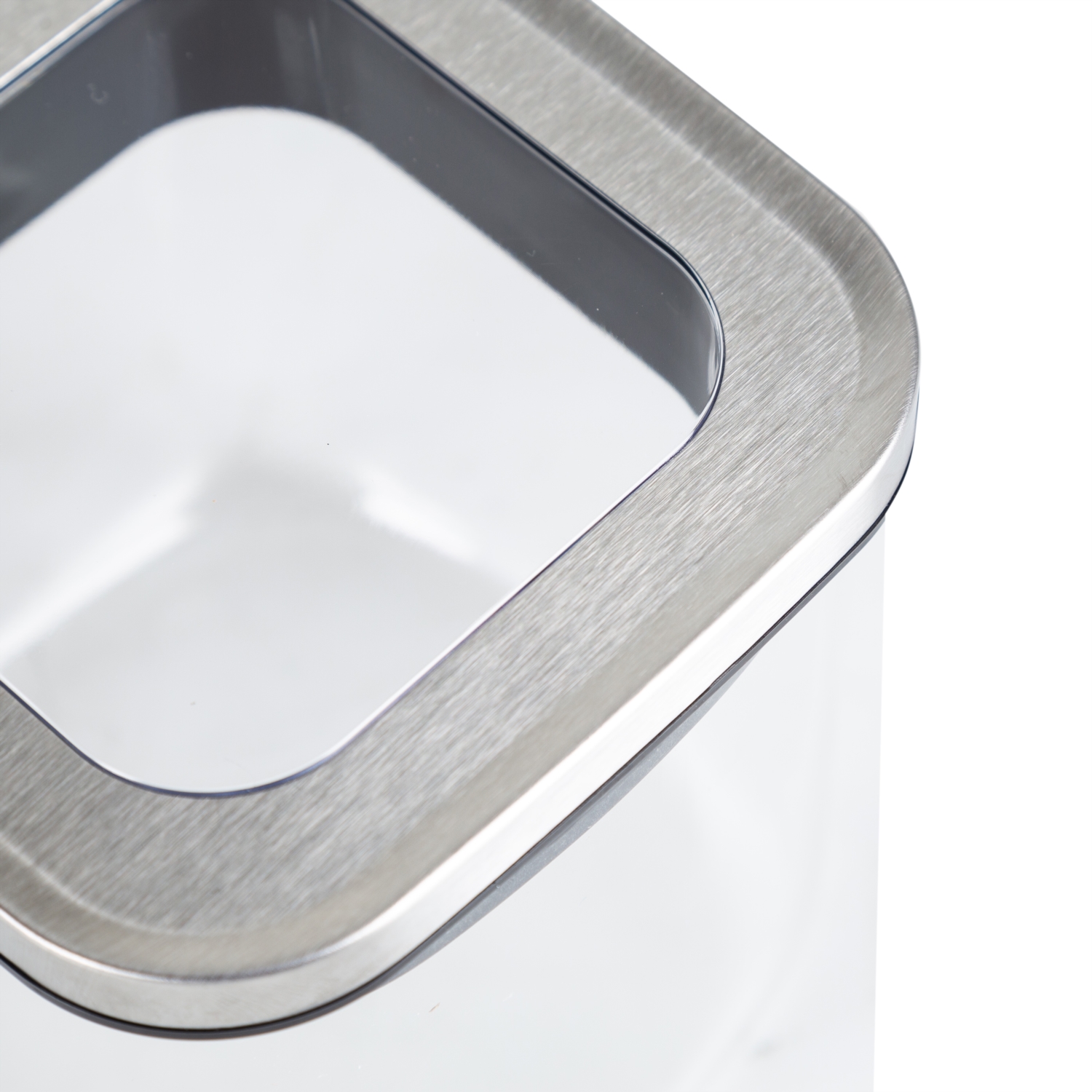 ŞEFFAF KAPAKLI CAM KAVANOZ 650 ML