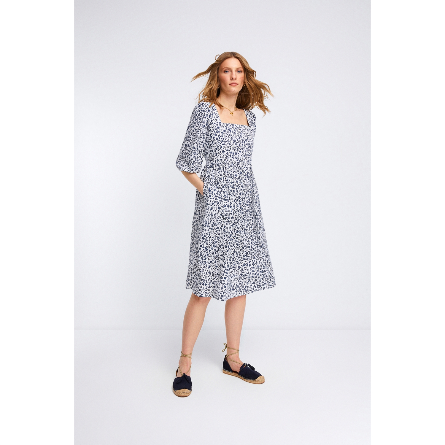 ÇİÇEK DESENLİ BALON KOL A KESİM MİDİ ELBİSE