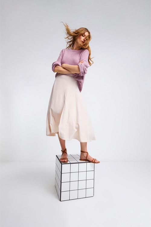  A KESİM YIRTMAÇLI MİDİ KLOŞ ETEK