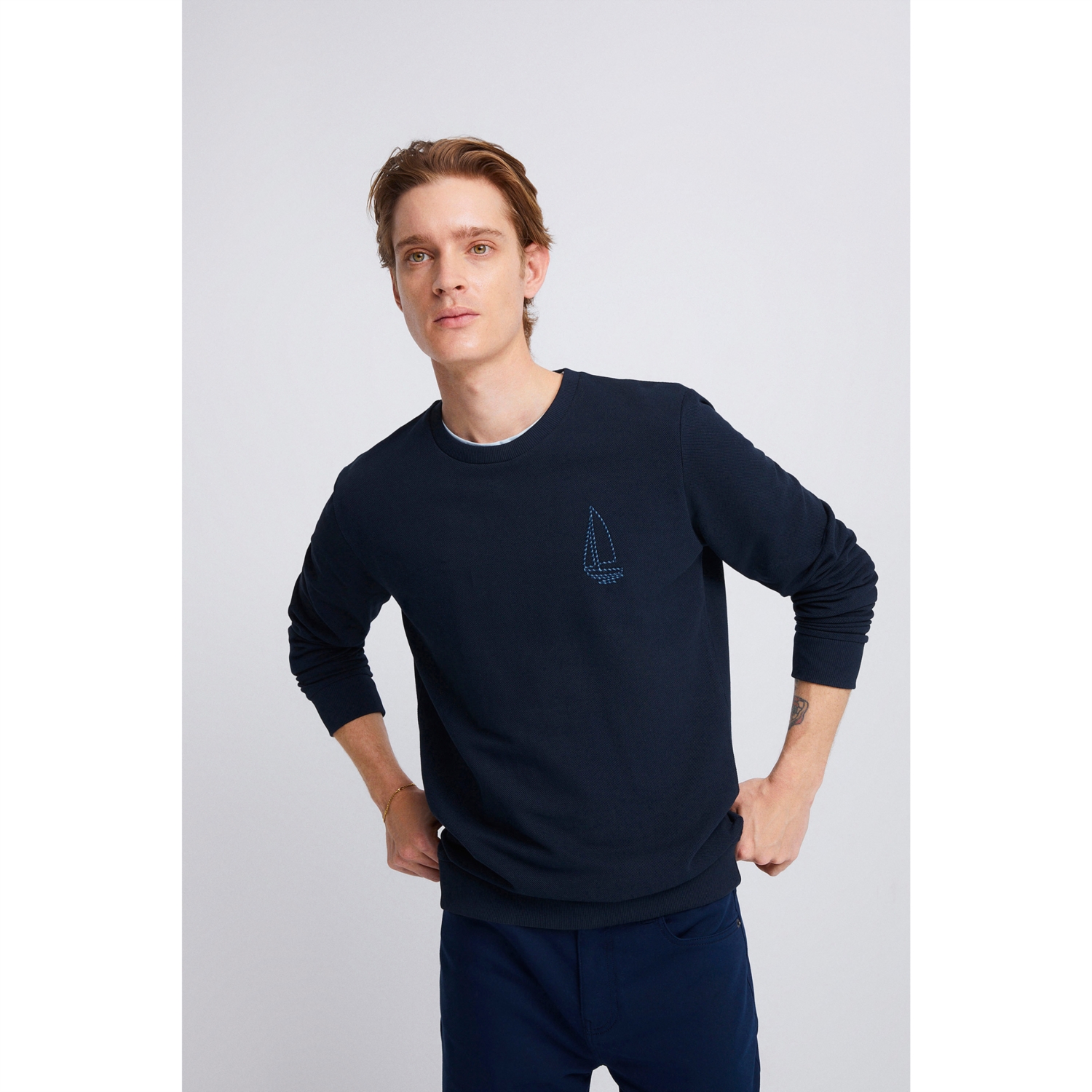 BASKILI SWEATSHIRT