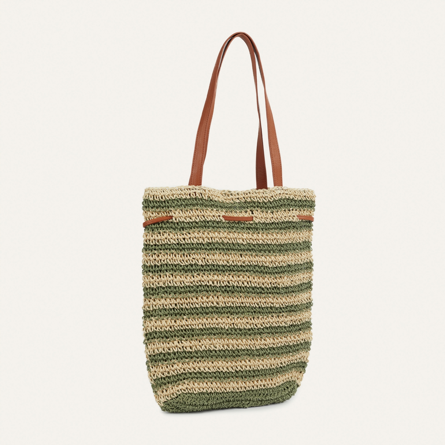 PÜSKÜL DETAYLI HASIR OMUZ ÇANTASI