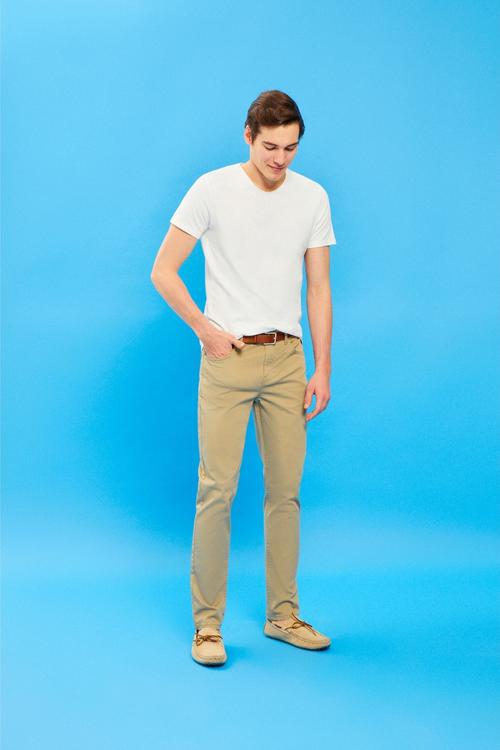  V YAKA BASIC T-SHIRT