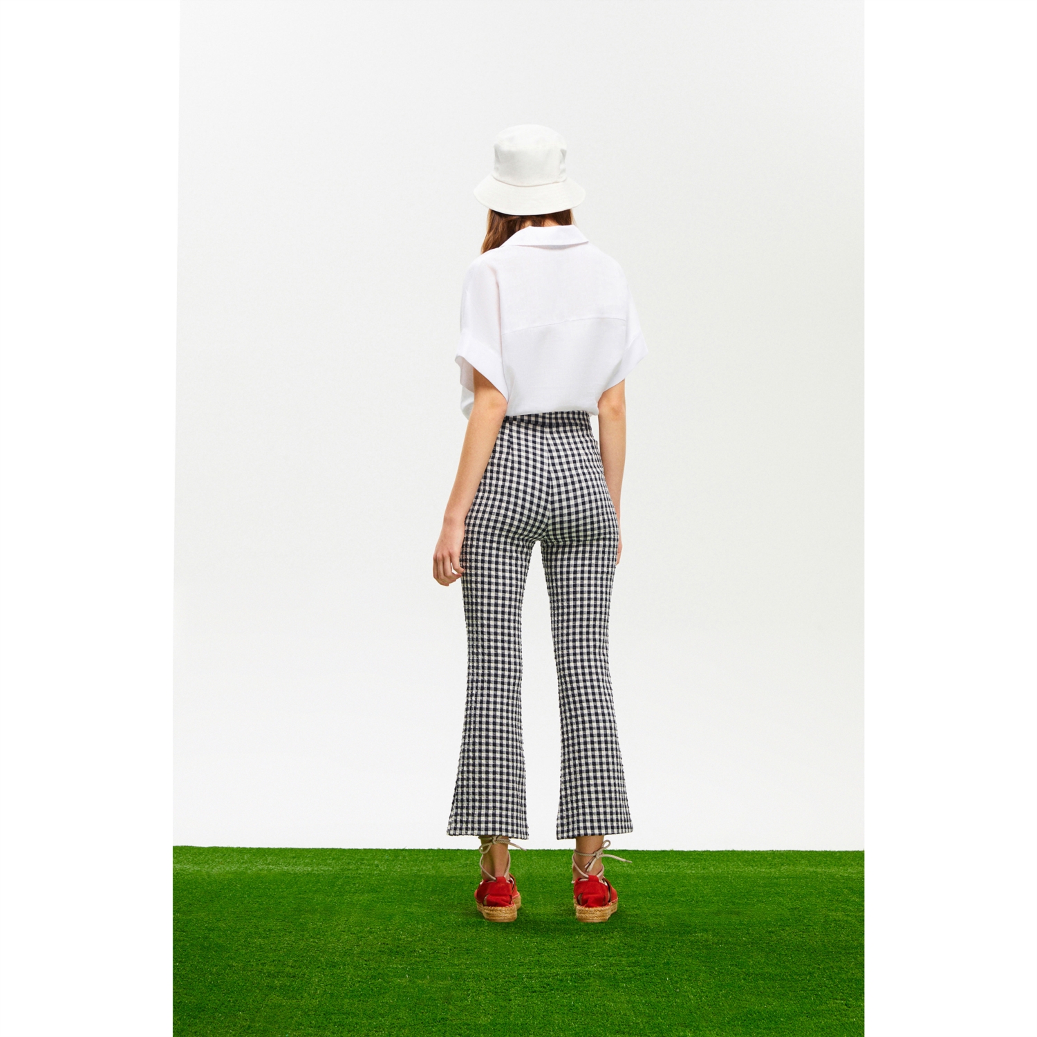 EKOSELİ KISA İSPANYOL PAÇA PANTOLON