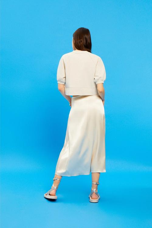  ÖNÜ YIRTMAÇLI MİDİ VİSKON ETEK