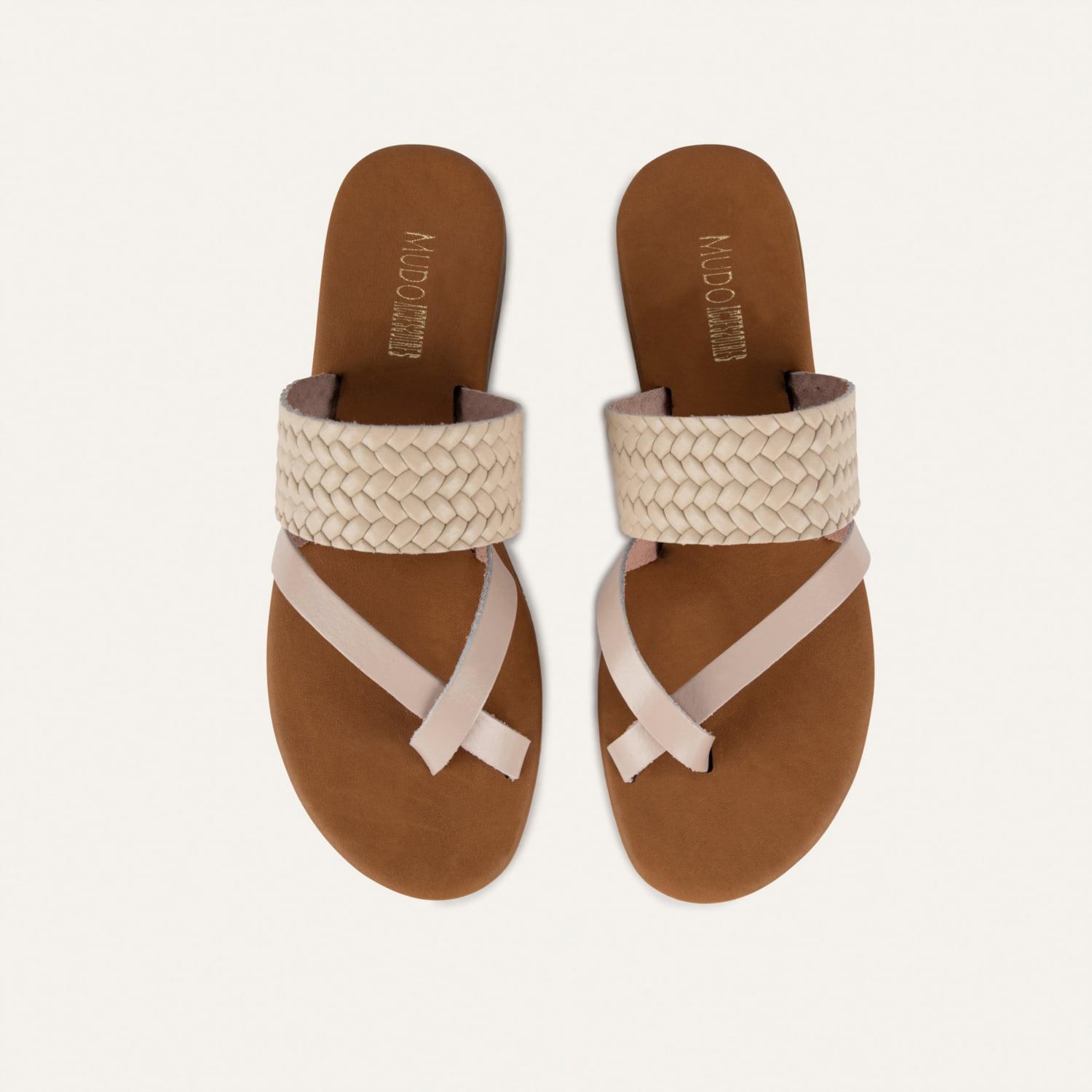 ÇAPRAZ BANTLI ÖRGÜ PARMAK ARASI TERLİK