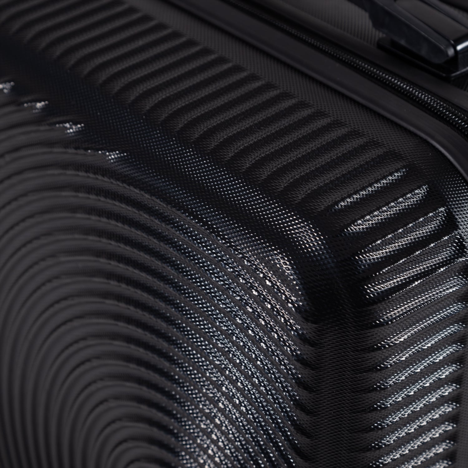 ROUNDY SİYAH BÜYÜK BOY VALİZ