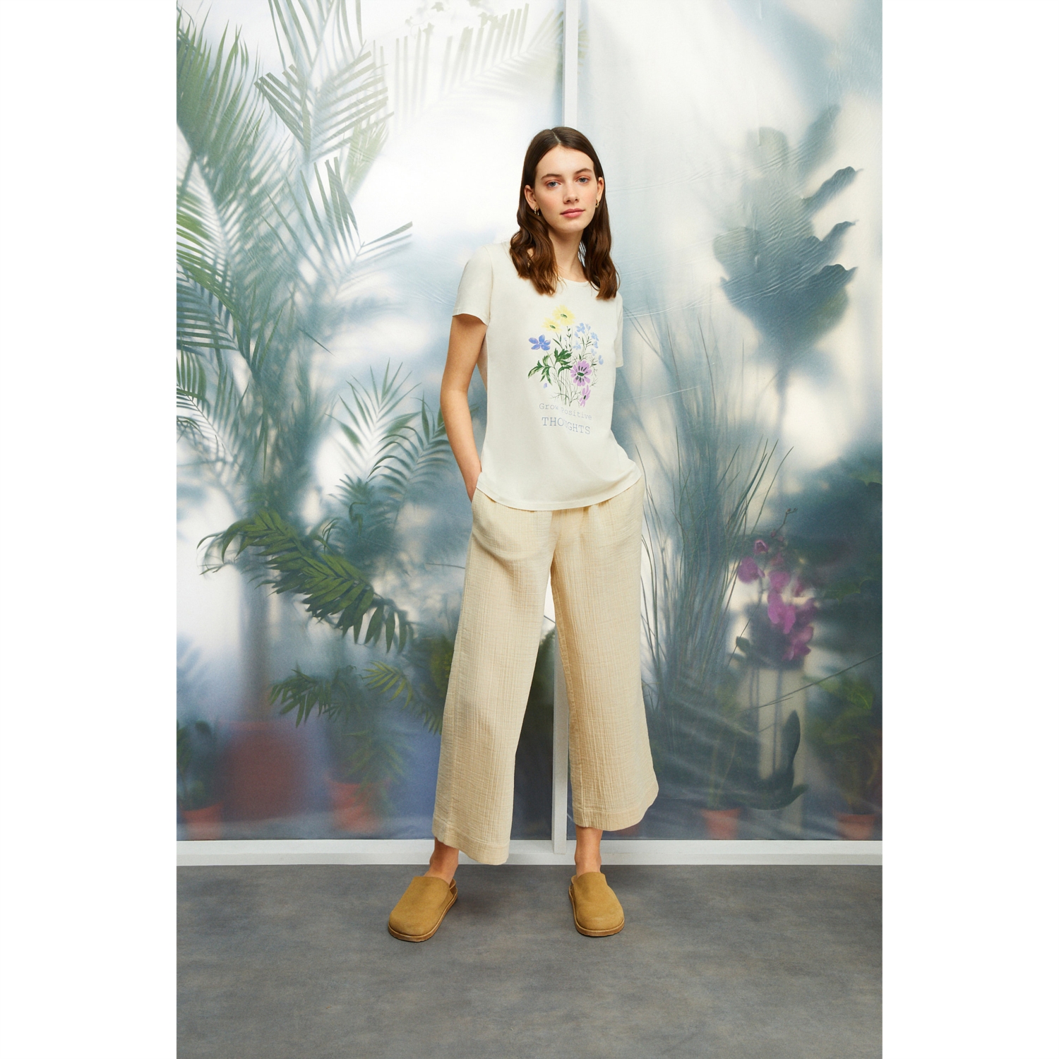 ÇİÇEK DESENLİ PAMUK T-SHIRT