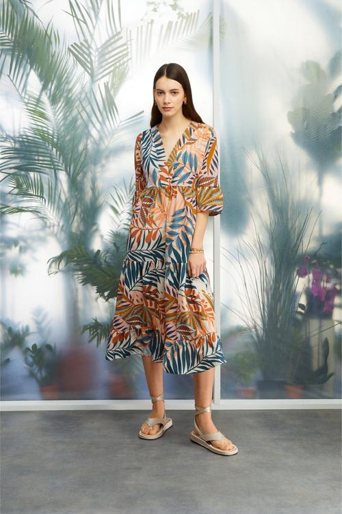  TROPİKAL YAPRAK DESENLİ ORGANİK PAMUK A KESİM UZUN ELBİSE