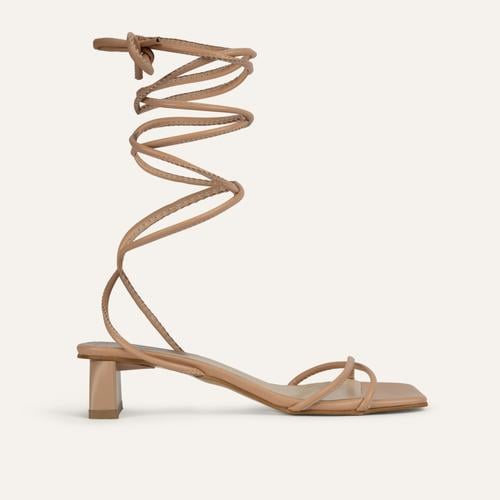  BAĞCIKLI TOPUKLU SANDALET