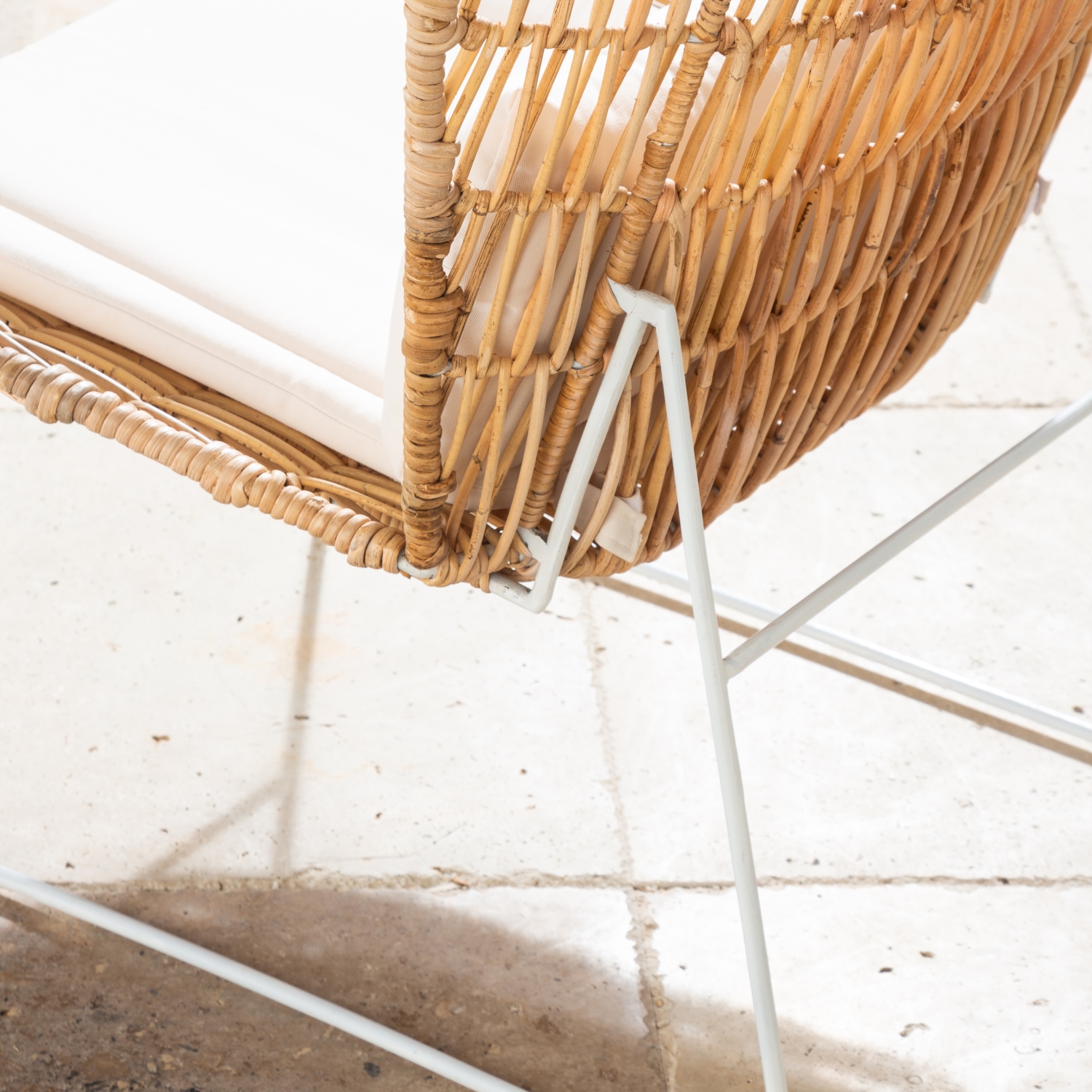 LAGUN KOLTUK KREM-BEYAZ