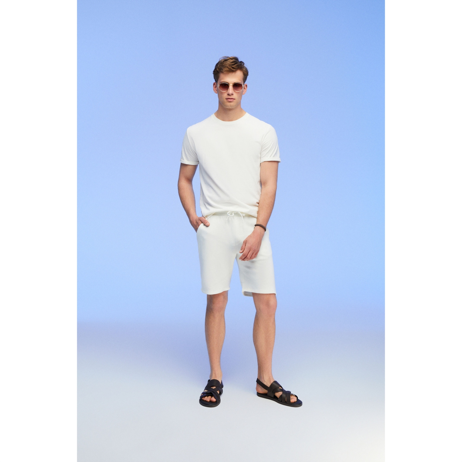 BELİ LASTİKLİ PAMUKLU ŞORT