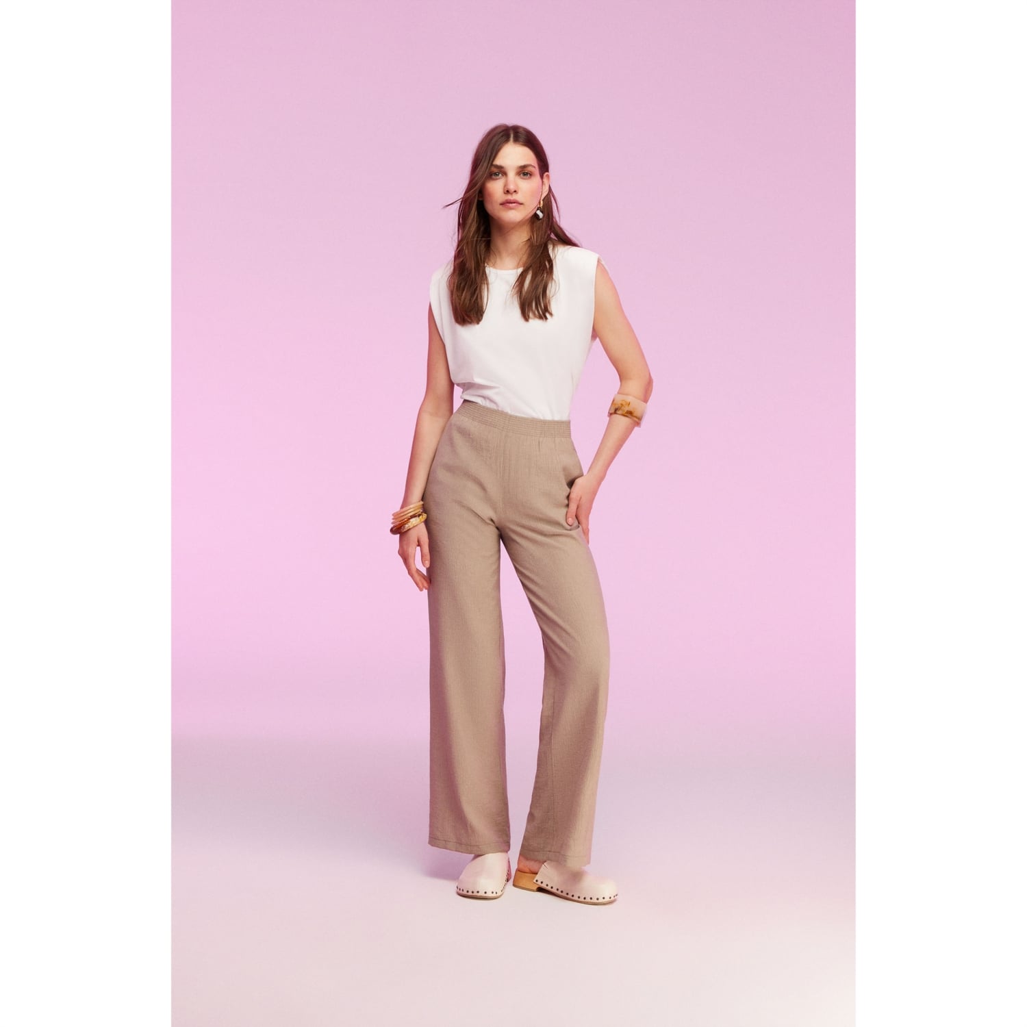 BELİ LASTİKLİ GENİŞ PAÇA PANTOLON