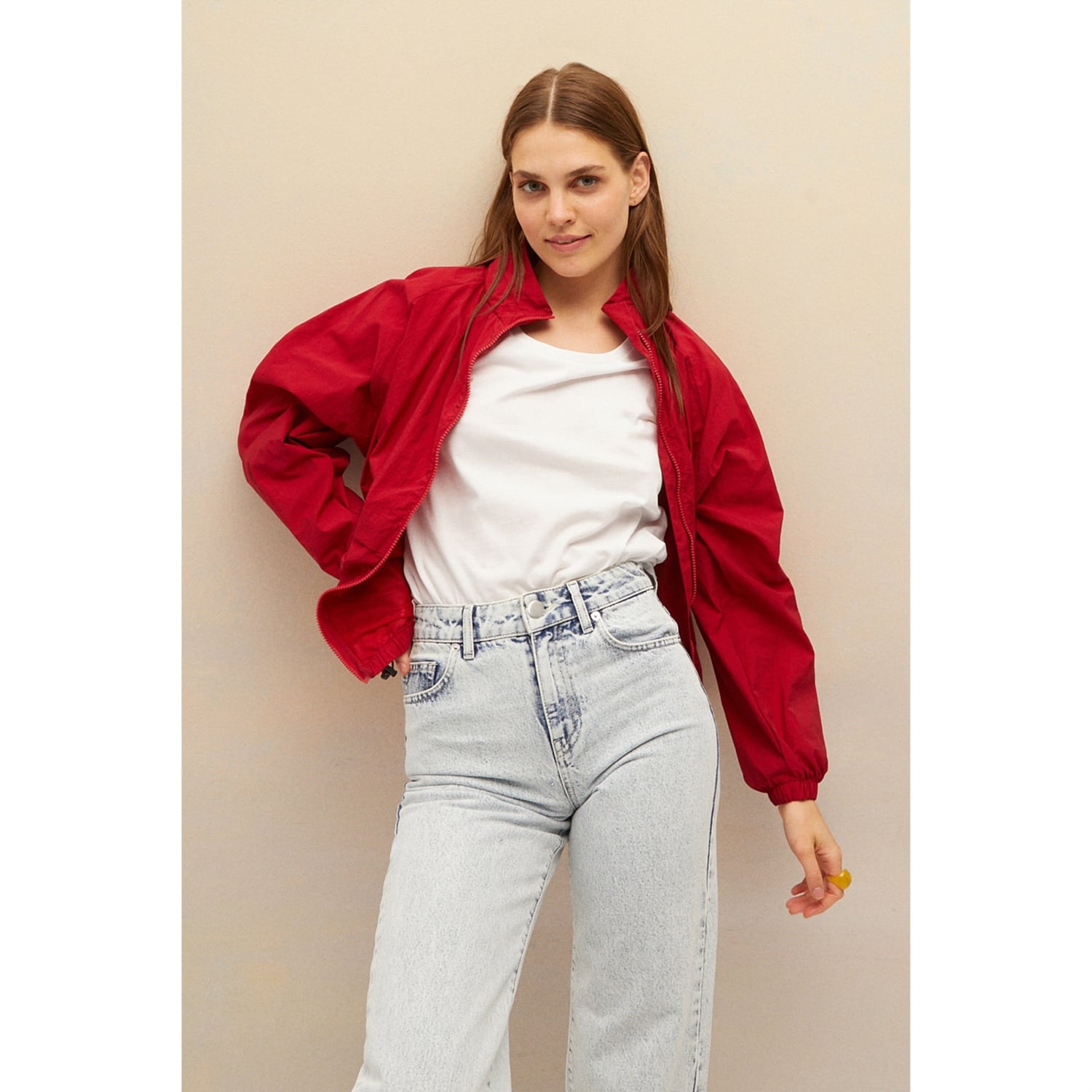 ÇANTAYA DÖNÜŞEBİLEN KAPÜŞONLU YAĞMURLUK