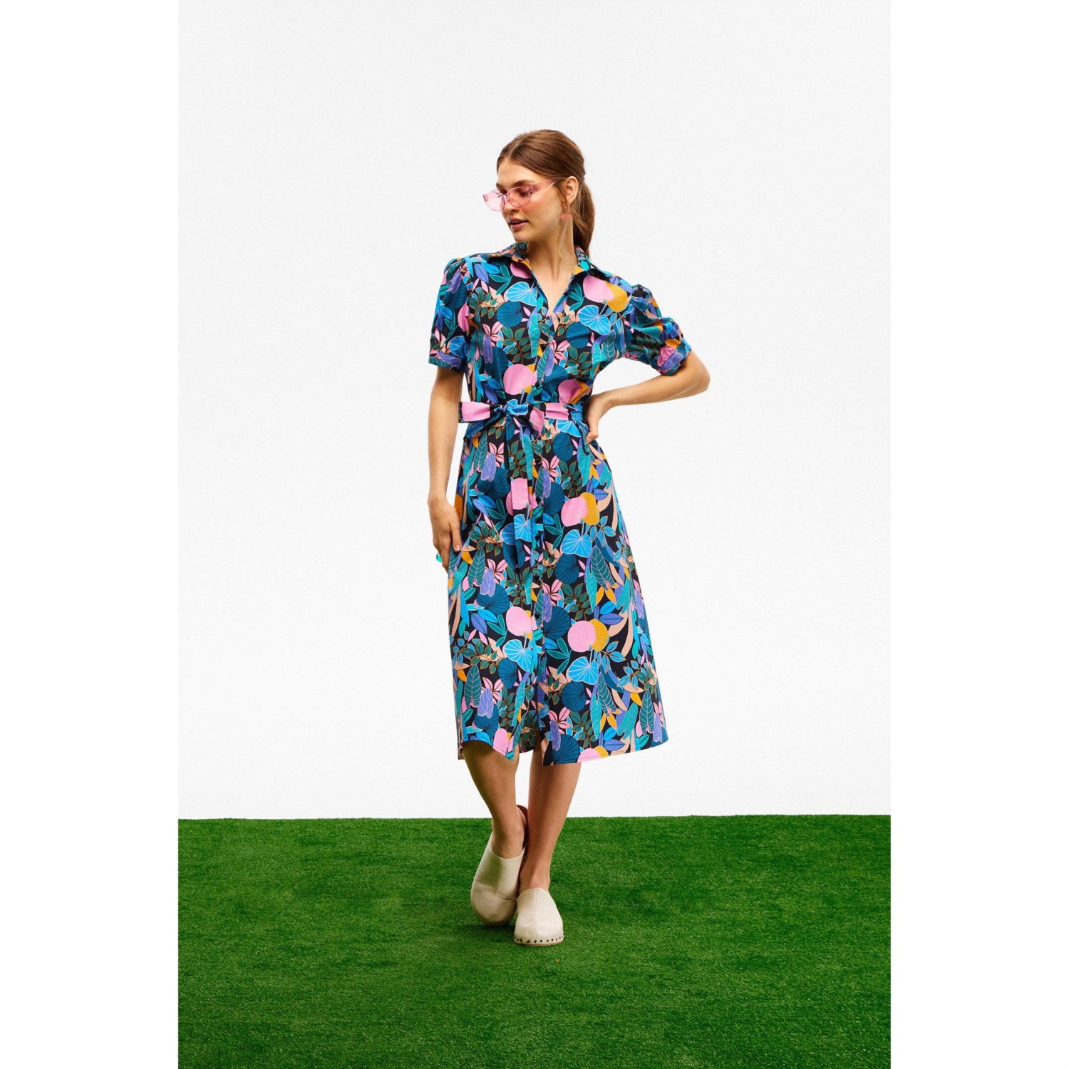 ÇİÇEK DESENLİ MİDİ GÖMLEK ELBİSE