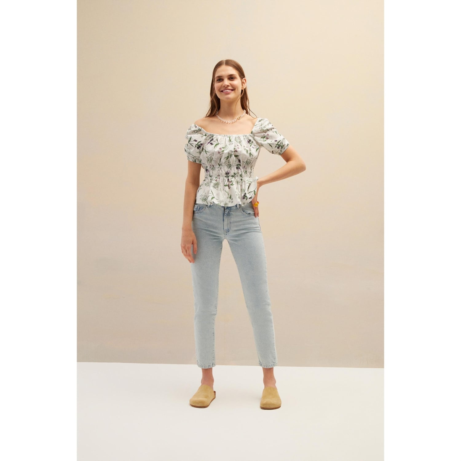 YÜKSEK BEL MOM JEAN PANTOLON