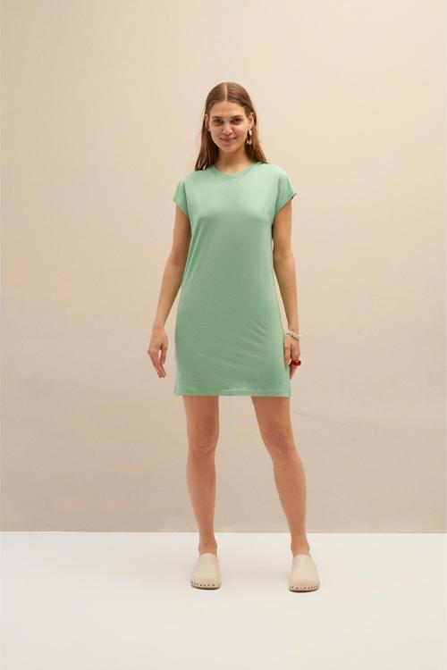  DÜZ KESİM MİNİ BASIC ELBİSE