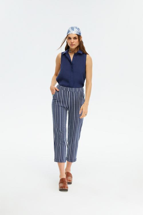  GİZLİ DÜĞMELİ KOLSUZ REGULAR FIT KETEN GÖMLEK