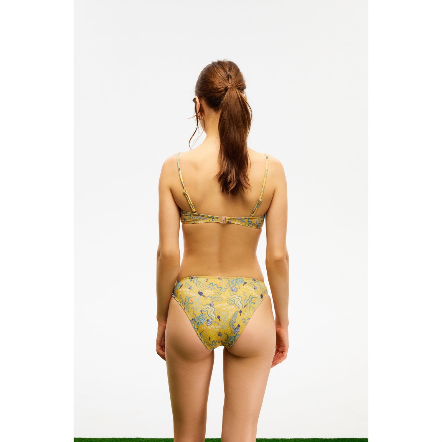 DESENLİ STRAPLEZ BİKİNİ ÜSTÜ